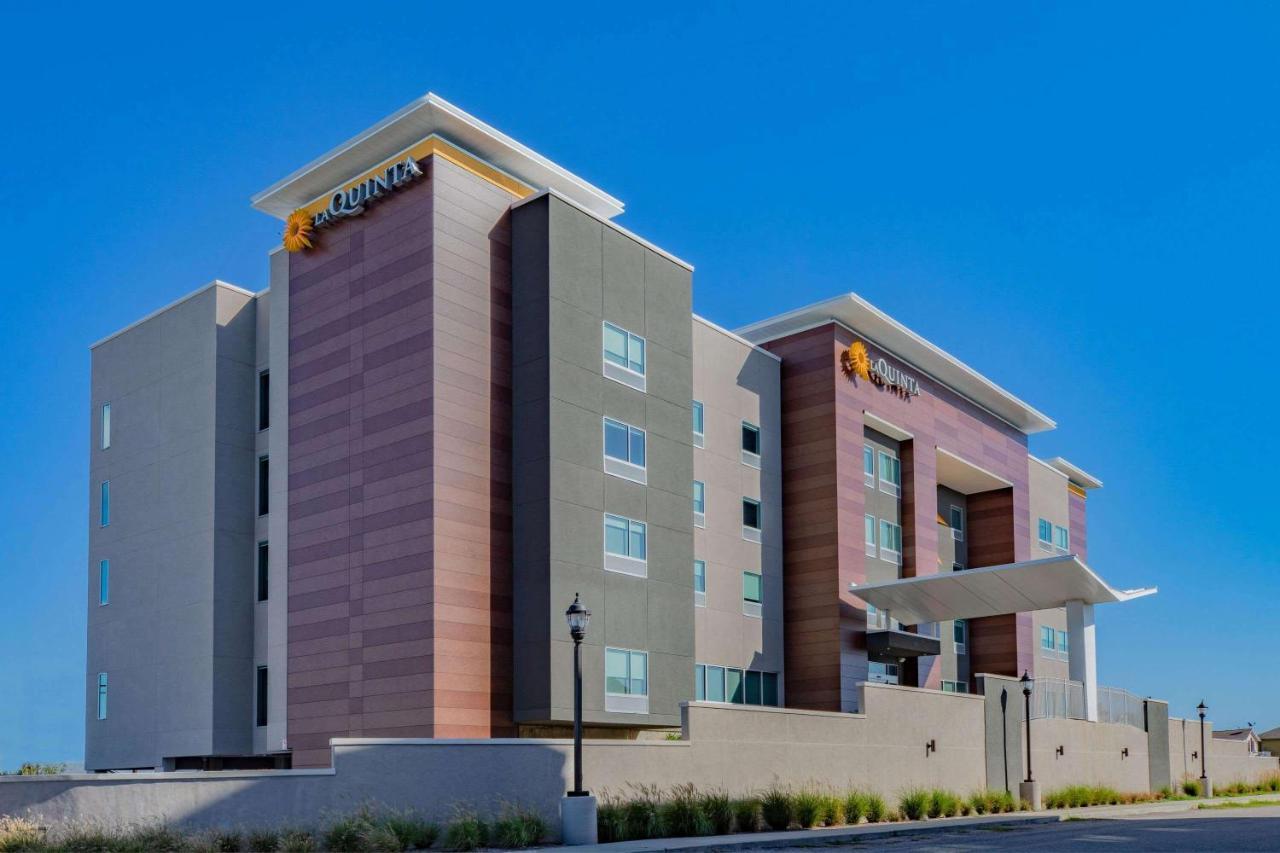 La Quinta Inn & Suites By Wyndham Galveston North At I-45 외부 사진