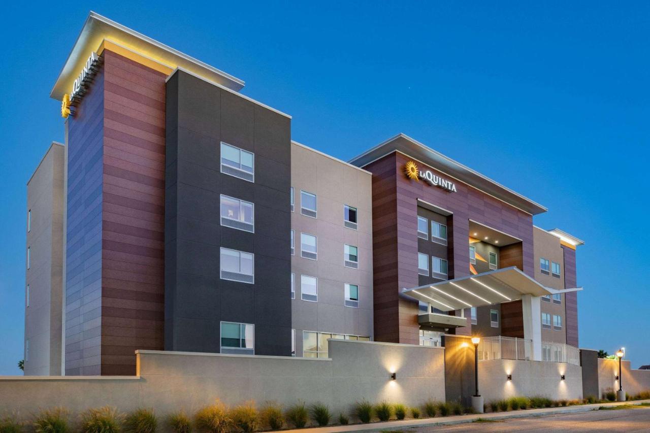 La Quinta Inn & Suites By Wyndham Galveston North At I-45 외부 사진